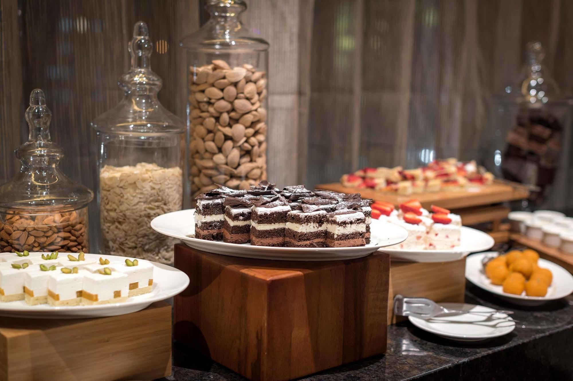 Hyatt Place Pune Hotel Hinjawadi