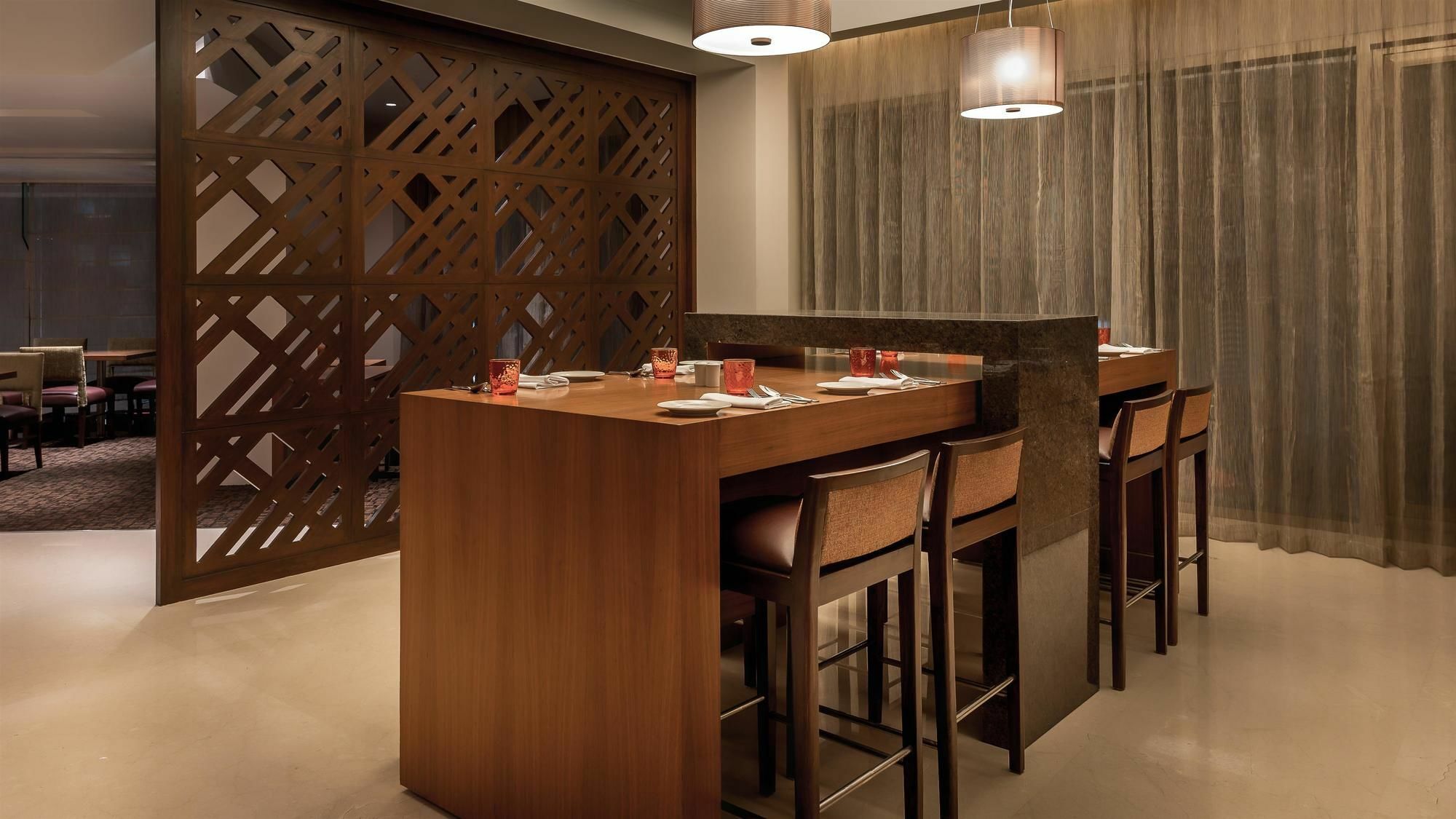 Hyatt Place Pune 5*